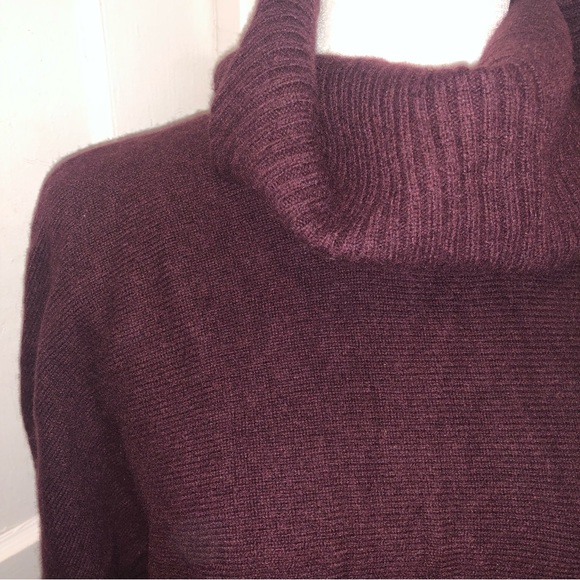 Ll bean ladies wool mix turtleneck sweater size l-xl - Picture 2 of 7